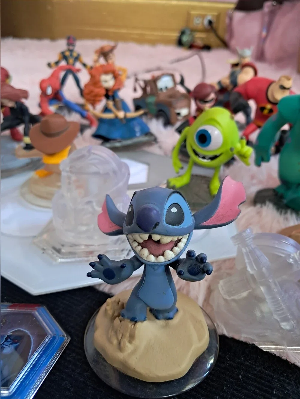 Disney Infinity Huge Lot Playable Characters & Portal 27 Piece Set